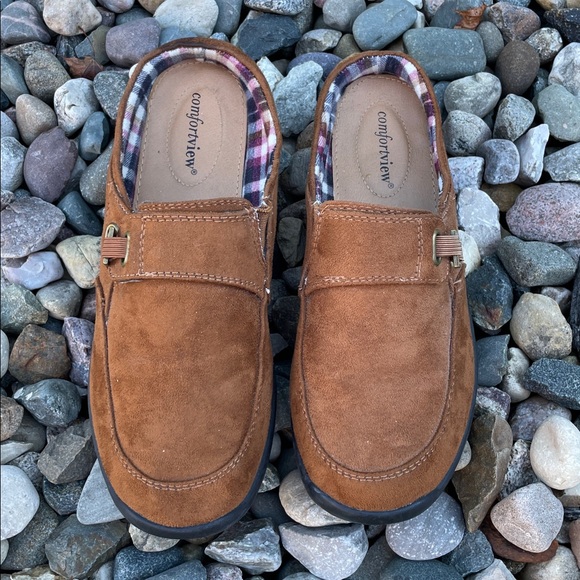 Comfortview Slip On Suede Mule Shoes - Picture 2 of 9